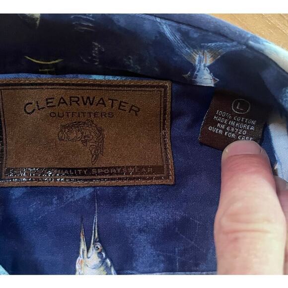 Clearwater Outfitters Men's Fish Button Down Shirt. Large. King Macherel Dolphin - Picture 3 of 6